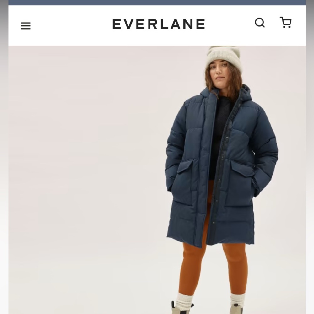 Everlane ReNew Long Puffer in Navy